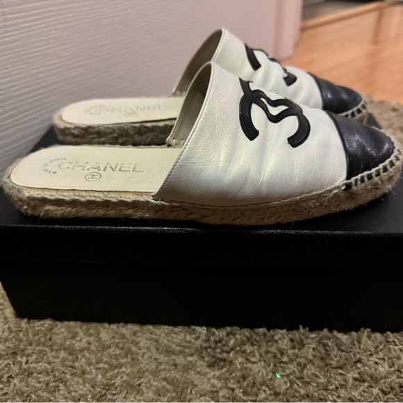 Chanel Espadrilles - Picture 2 of 4